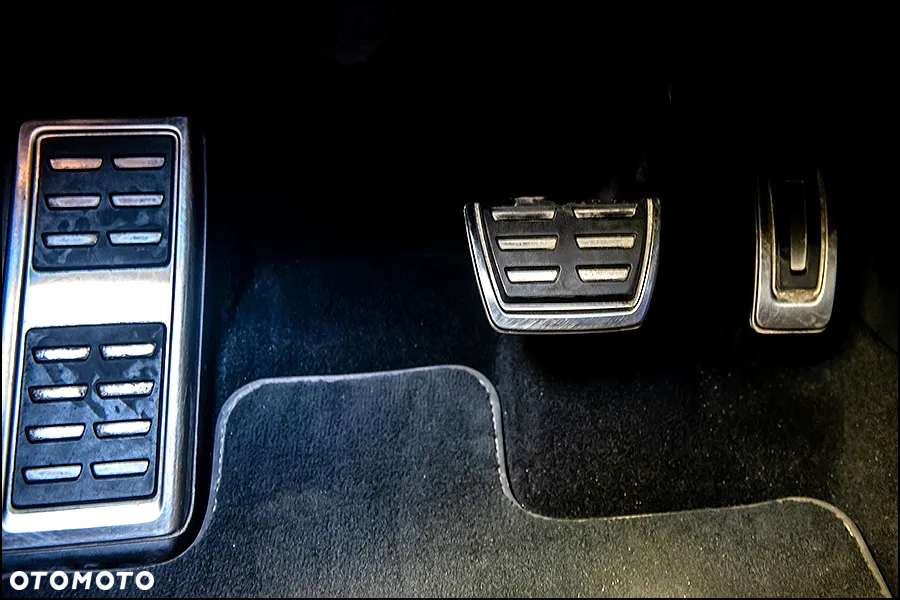 Volkswagen Golf VIII 1.4 TSI Plug-In Hybrid GTE DSG - 28