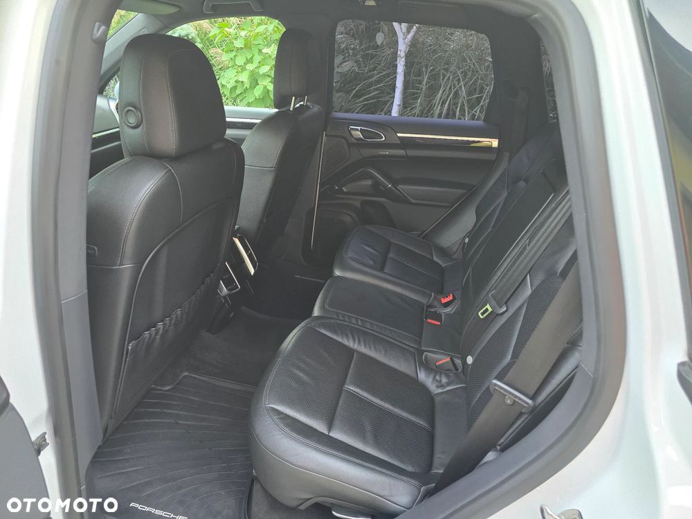 Porsche Cayenne Diesel - 9