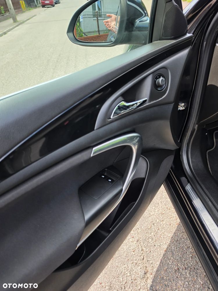 Opel Insignia - 26
