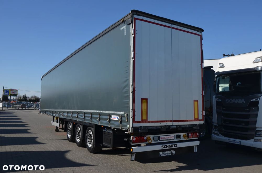 Schmitz Cargobull VARIOS / 2 POZIOMY JAZDY / OŚ PODNOSZONA / DACH POD. / CODE XL / OCYNK / 7056 - 3
