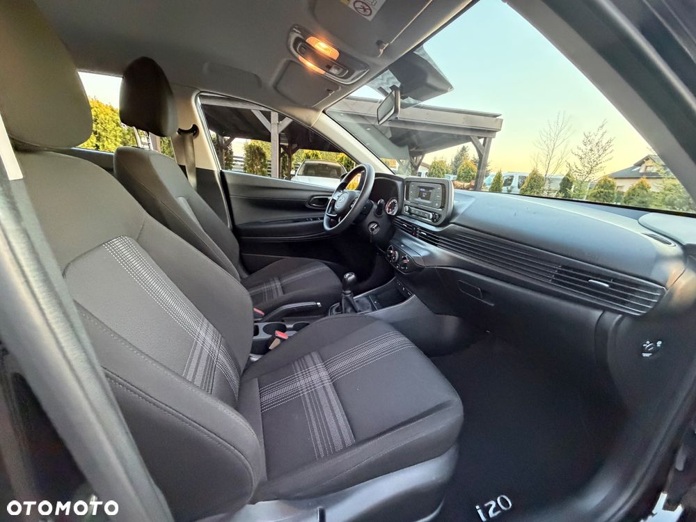 Hyundai i20 1.2 Pure - 20