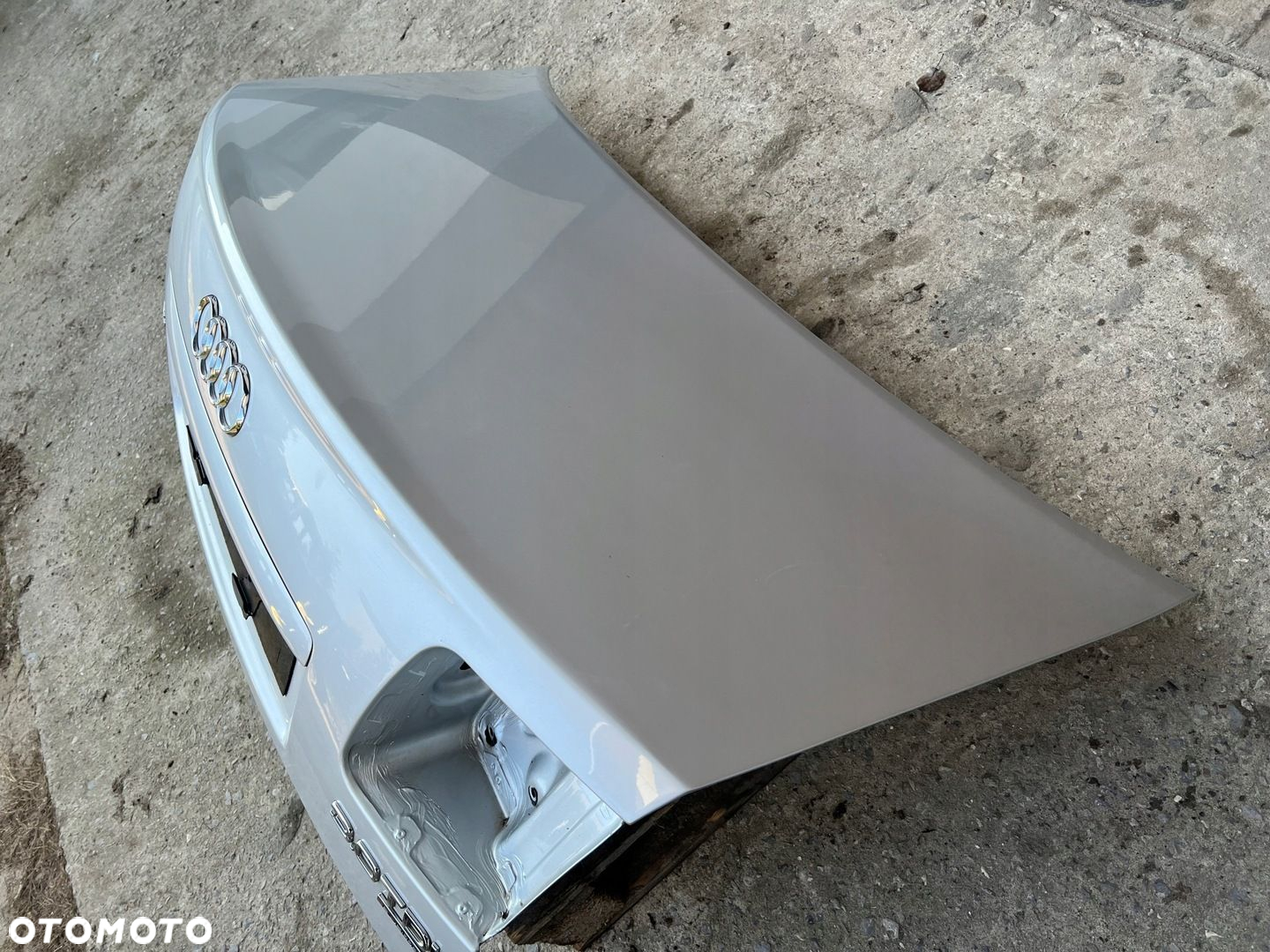 KLAPA BAGAŻNIKA AUDI A8 S8 D3 LOTKA ORYGINAŁ RARYTAS LX7W - 3