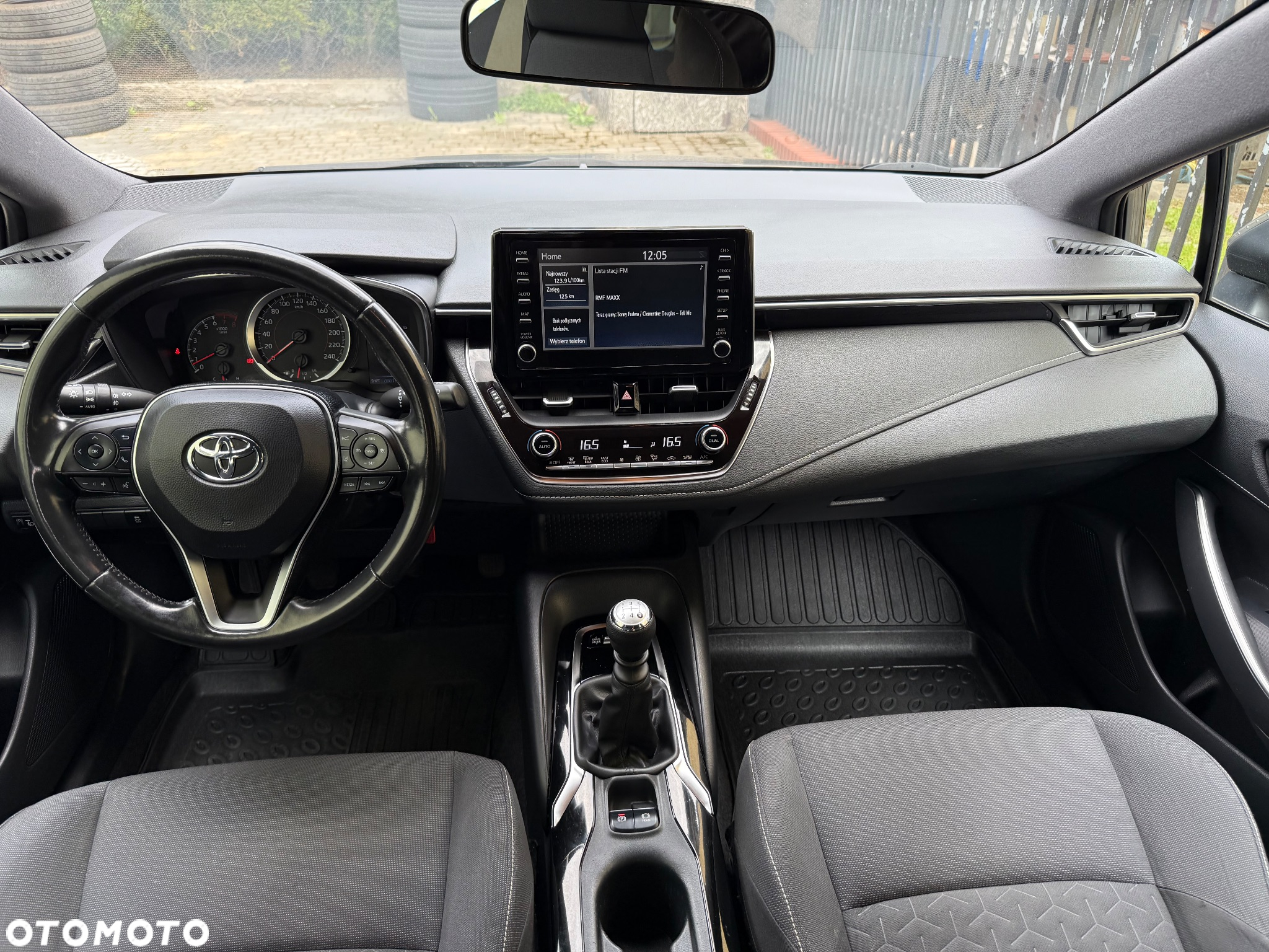 Toyota Corolla 1.2 T Comfort - 10