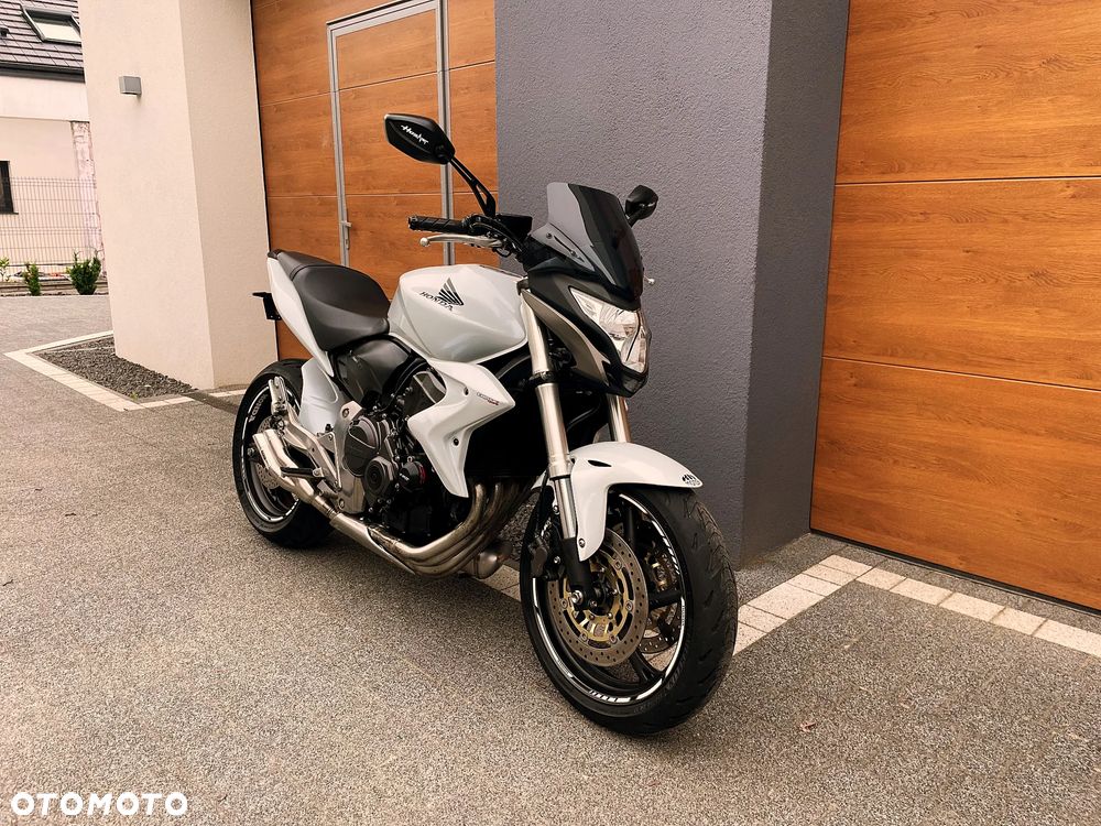 Honda CB - 1