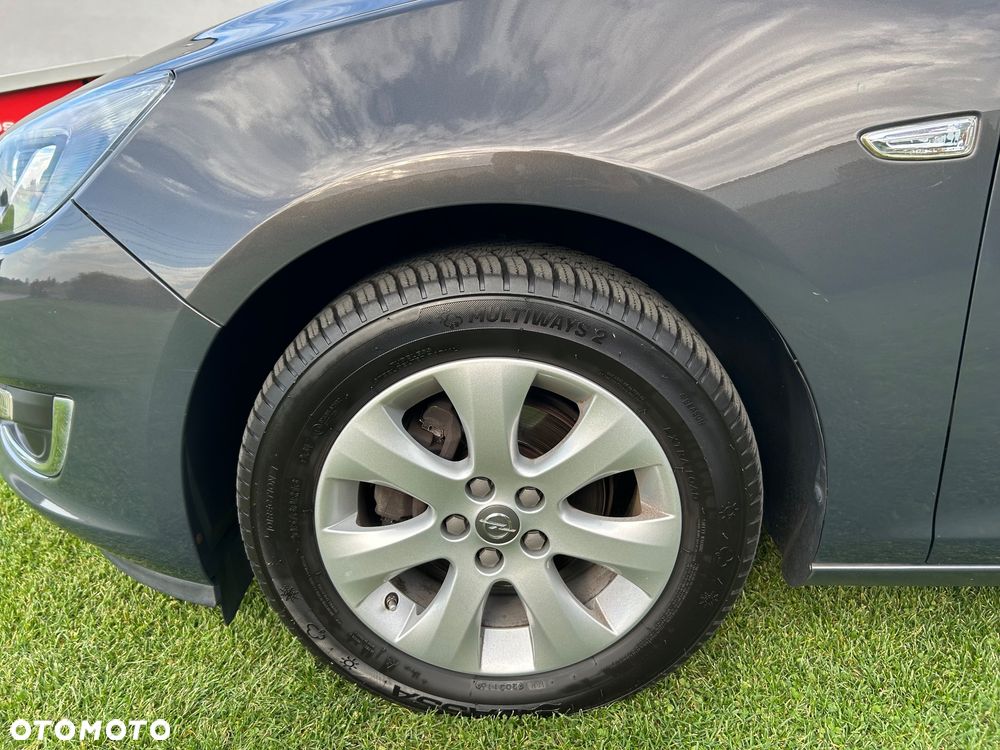 Opel Astra 1.4 Turbo Exklusiv - 15