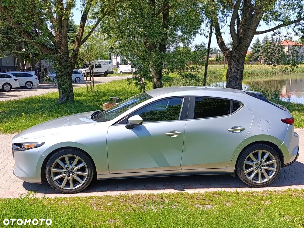 Mazda 3 - 4