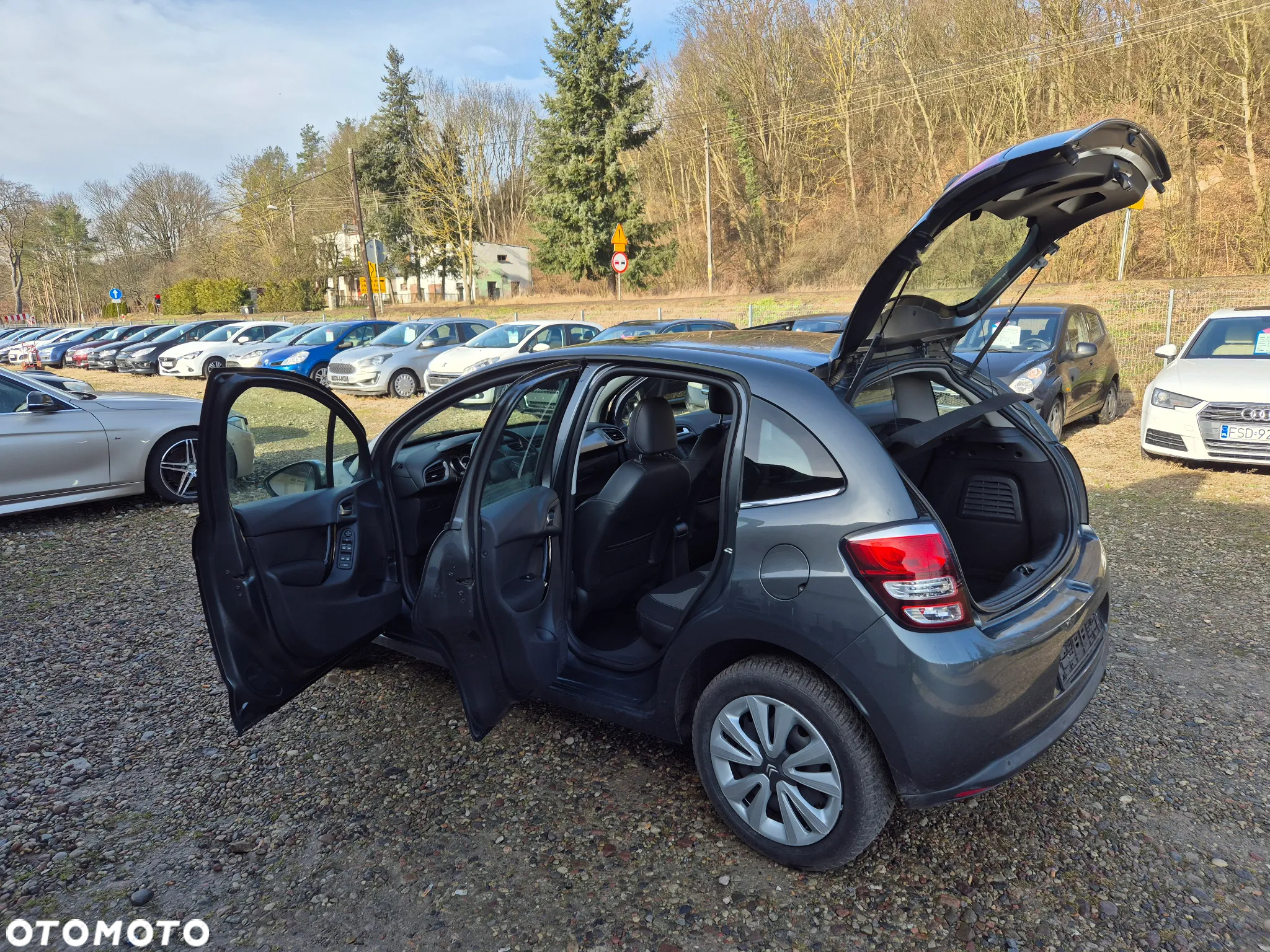Citroën C3 1.2 PureTech GPF Live - 14