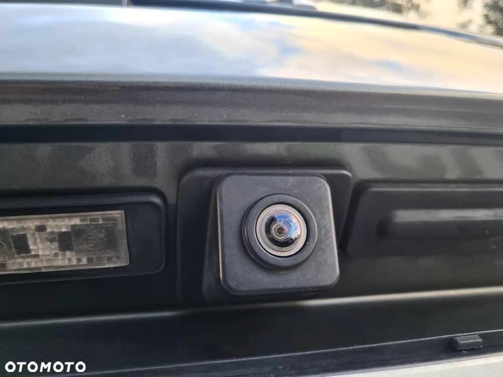 Peugeot 5008 BlueHDi 130 EAT8 Allure Pack - 28