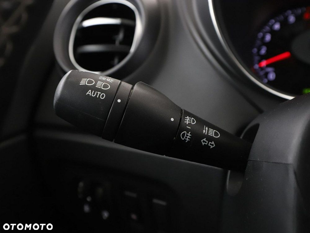 Renault Captur TCe 150 EDC GPF BOSE EDITION - 33