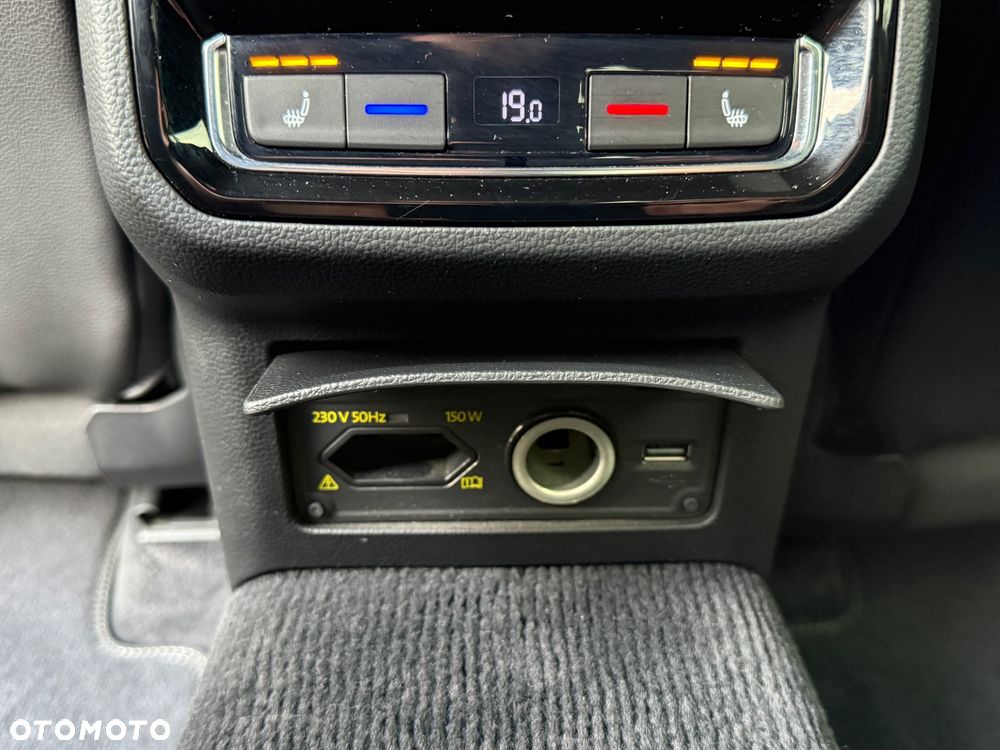 Volkswagen Arteon 2.0 TDI 4Motion SCR R-Line DSG - 36