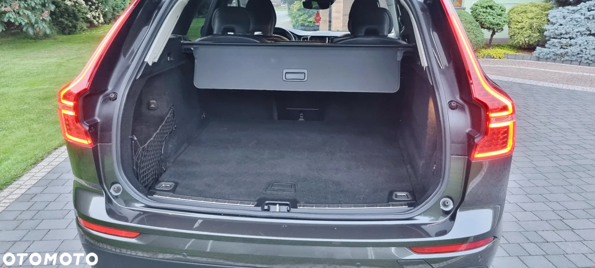 Volvo XC 60 D4 Geartronic Momentum Pro - 17