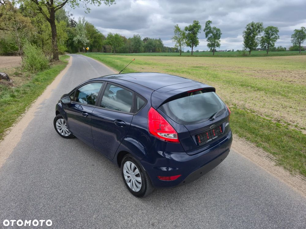 Ford Fiesta 1.25 Trend - 24