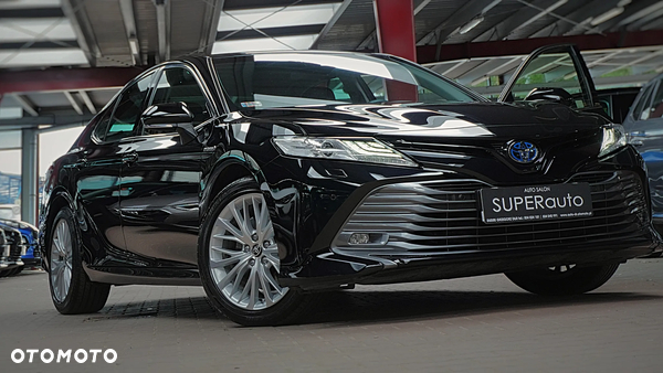 Toyota Camry 2.5 Hybrid Executive CVT