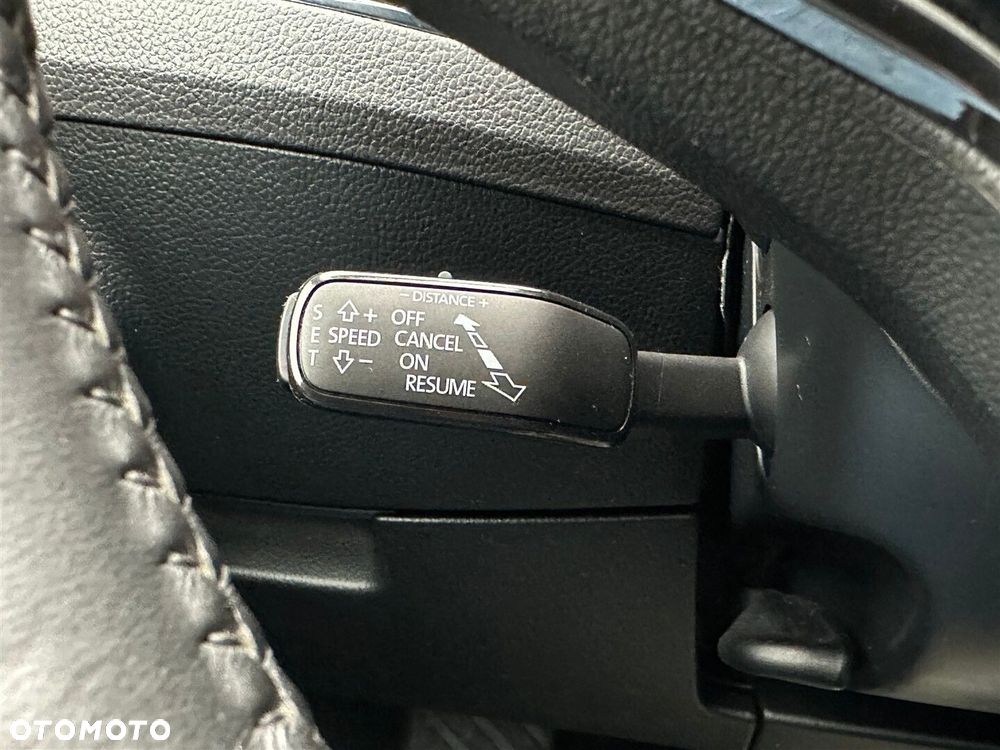 Skoda Superb 2.0 TDI SCR L&K DSG - 18