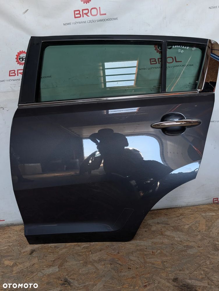 DRZWI TYLNE LEWE KIA SPORTAGE III 13'  BE
