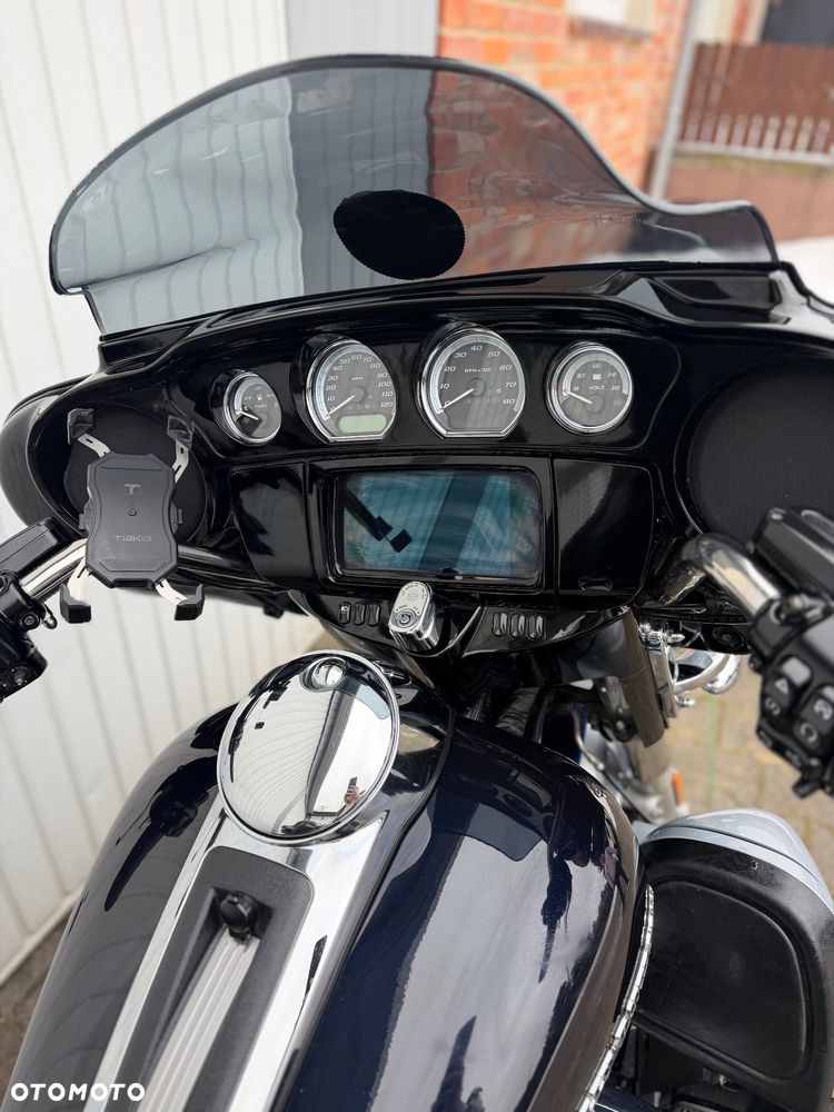 Harley-Davidson Touring Electra Glide - 4