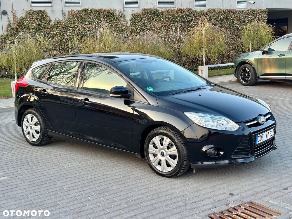 Ford Focus 1.6 TDCi DPF Start-Stopp-System SYNC Edition - 14