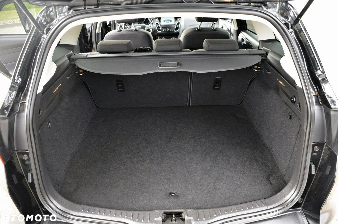 Ford Focus - 18