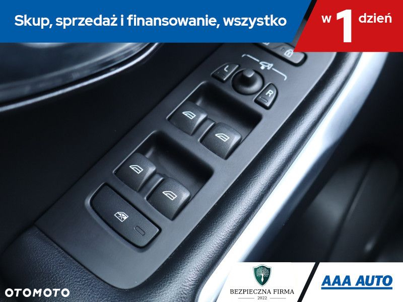 Volvo V40 - 17