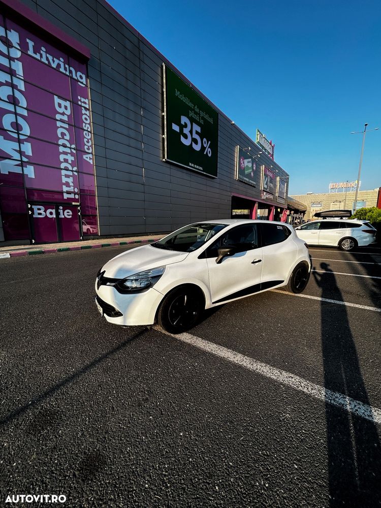 Renault Clio 1.5 dCi Authentique - 10