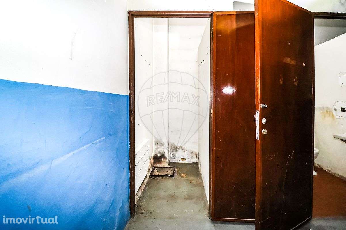 Armazém  para arrendamento - Grande imagem: 2/21