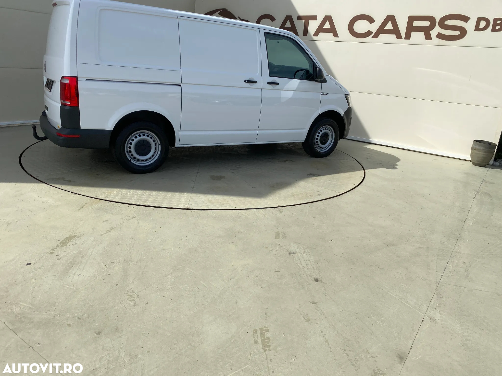 Volkswagen Transporter 2.0TDI 2CULISANTE - 15