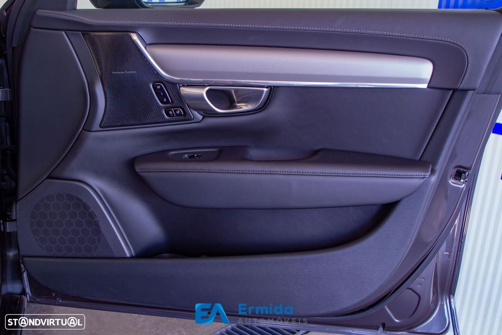 Volvo V90 2.0 T6 PHEV R-Design AWD - 43