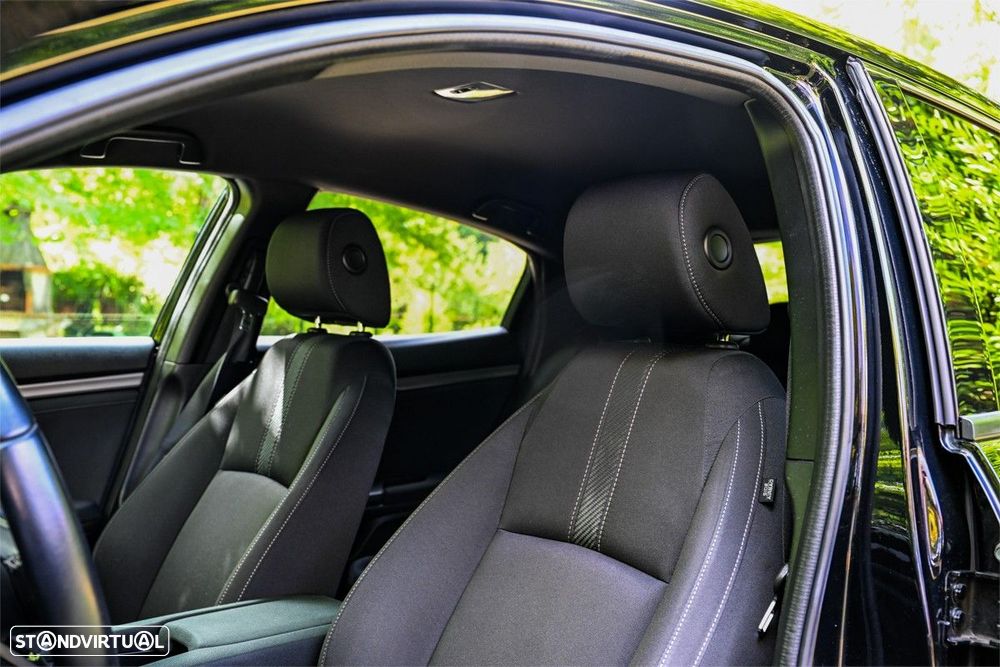 Honda Civic 1.0 i-VTEC Executive - 53