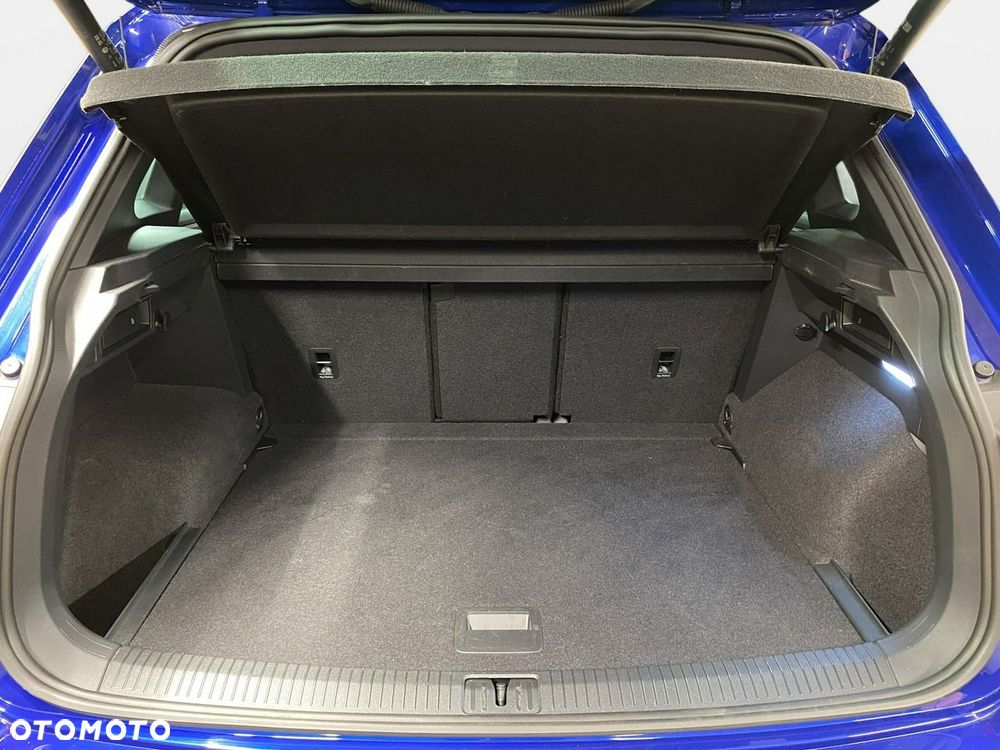 Volkswagen Tiguan - 14