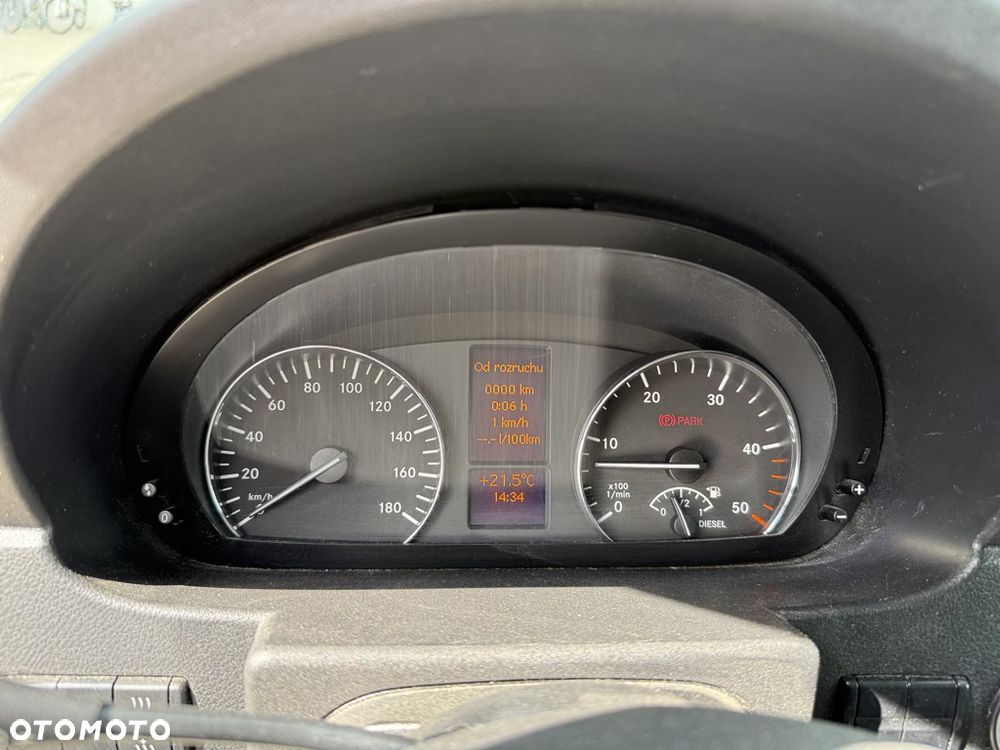 Mercedes-Benz Sprinter 519 3.0 V6 24 miejsca turystyczny - 9