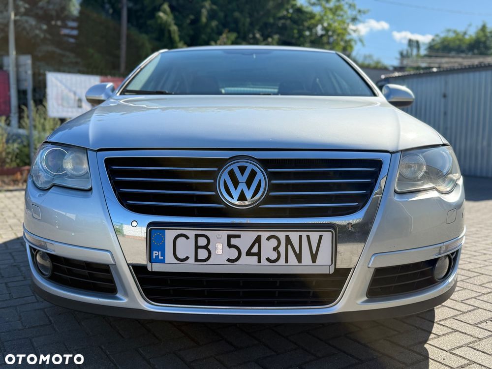 Volkswagen Passat 2.0 TDI DPF Highline DSG - 2