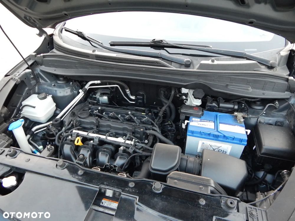Hyundai ix35 2.0 2WD Style - 18