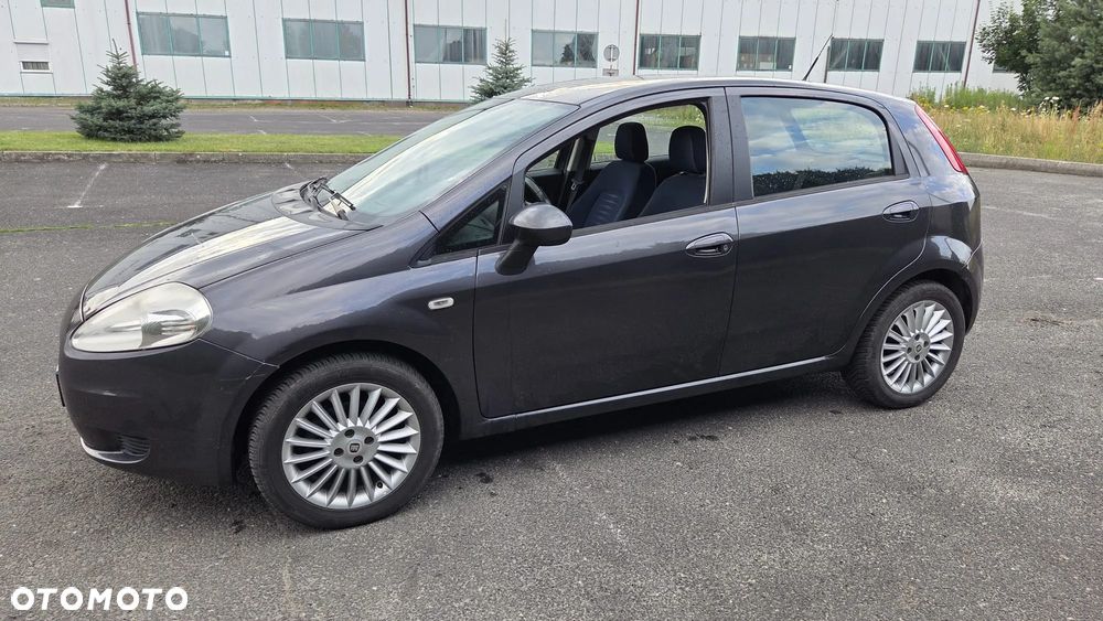 Fiat Punto 1.4 16V Dynamic - 7