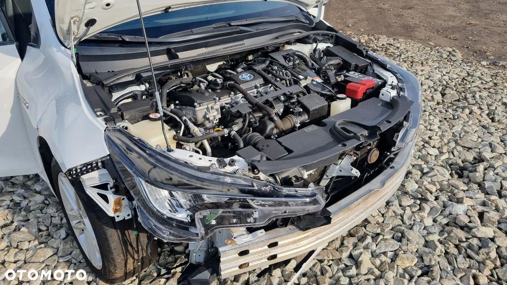 Toyota Corolla 1.8 Comfort - 37