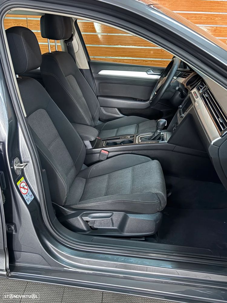 VW Passat 2.0 TDI Confortline DSG - 10