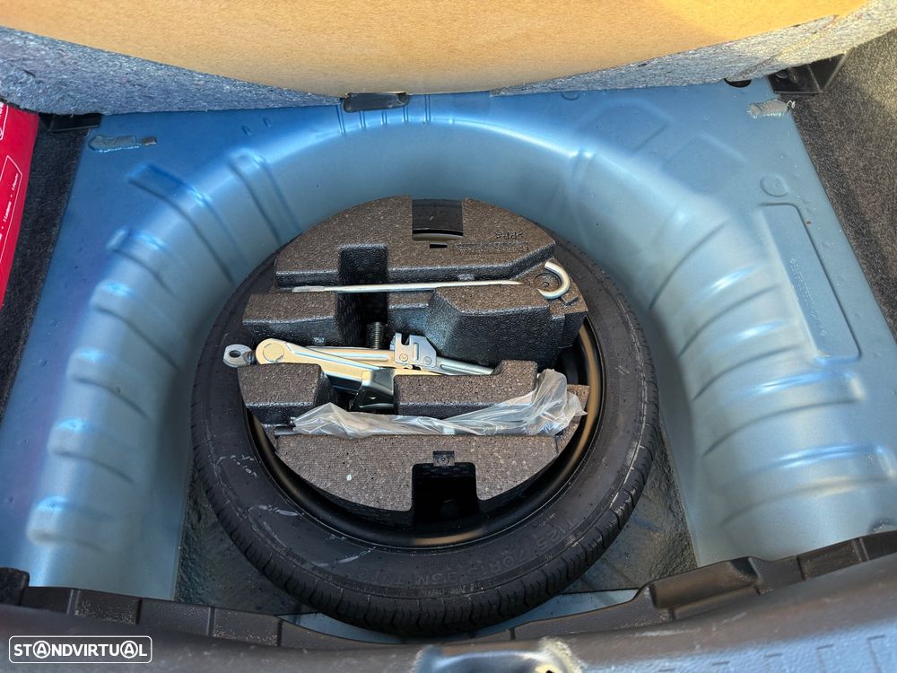 Nissan Micra 1.0 IG-T Tekna - 10