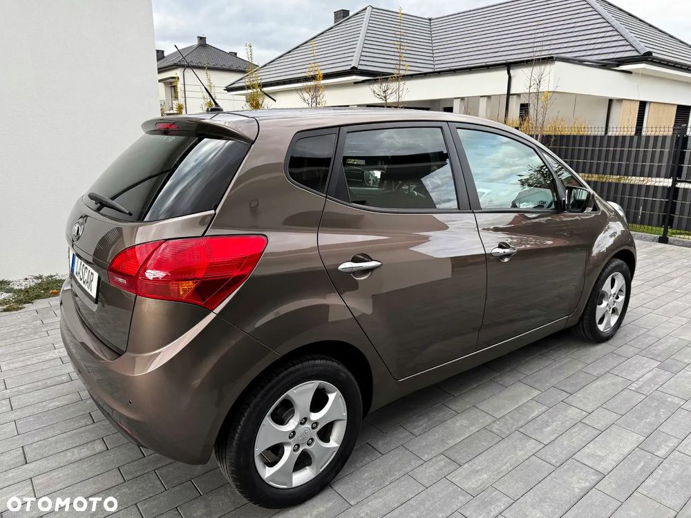 Kia Venga 1.4 M - 10