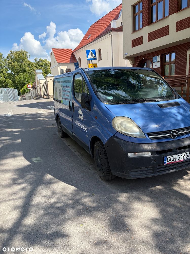 Opel Vivaro - 2