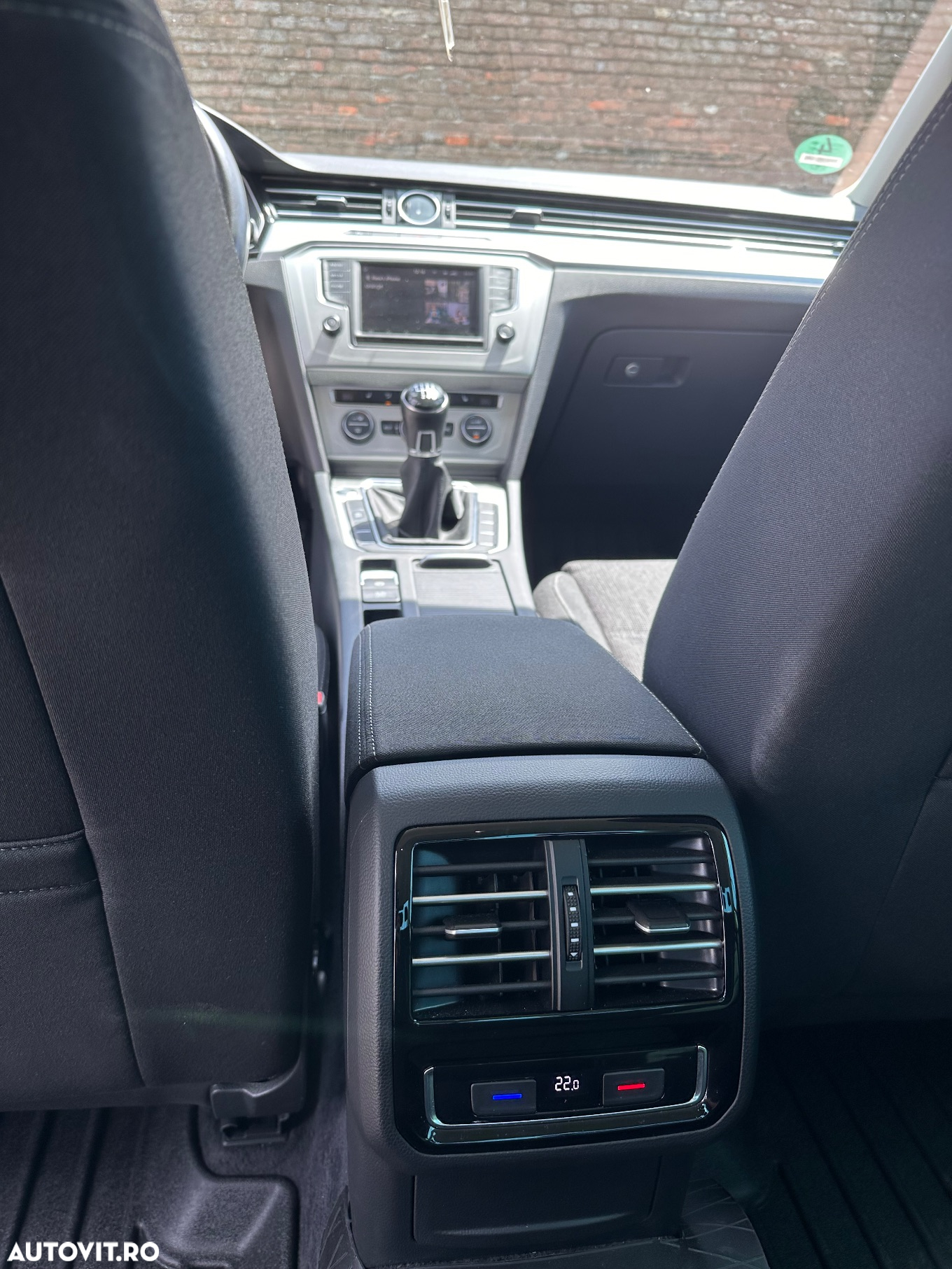 Volkswagen Passat 2.0 TDI (BlueMotion Technology) Comfortline - 17