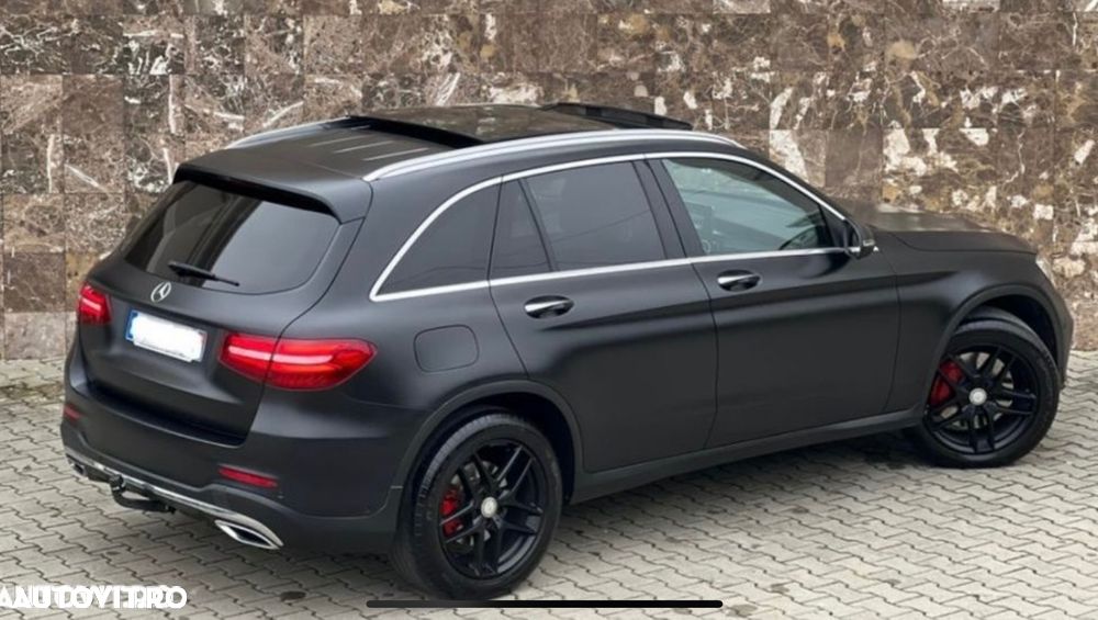 Mercedes-Benz GLC 250 d 4MATIC - 4