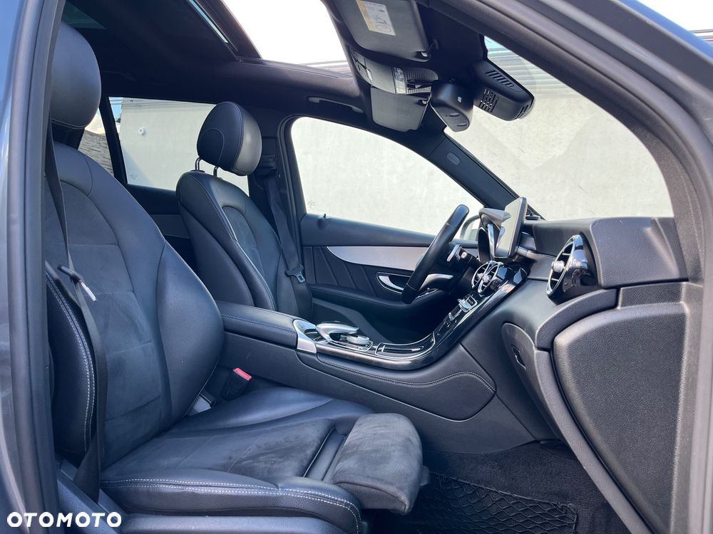 Mercedes-Benz GLC 220 d 4-Matic - 17