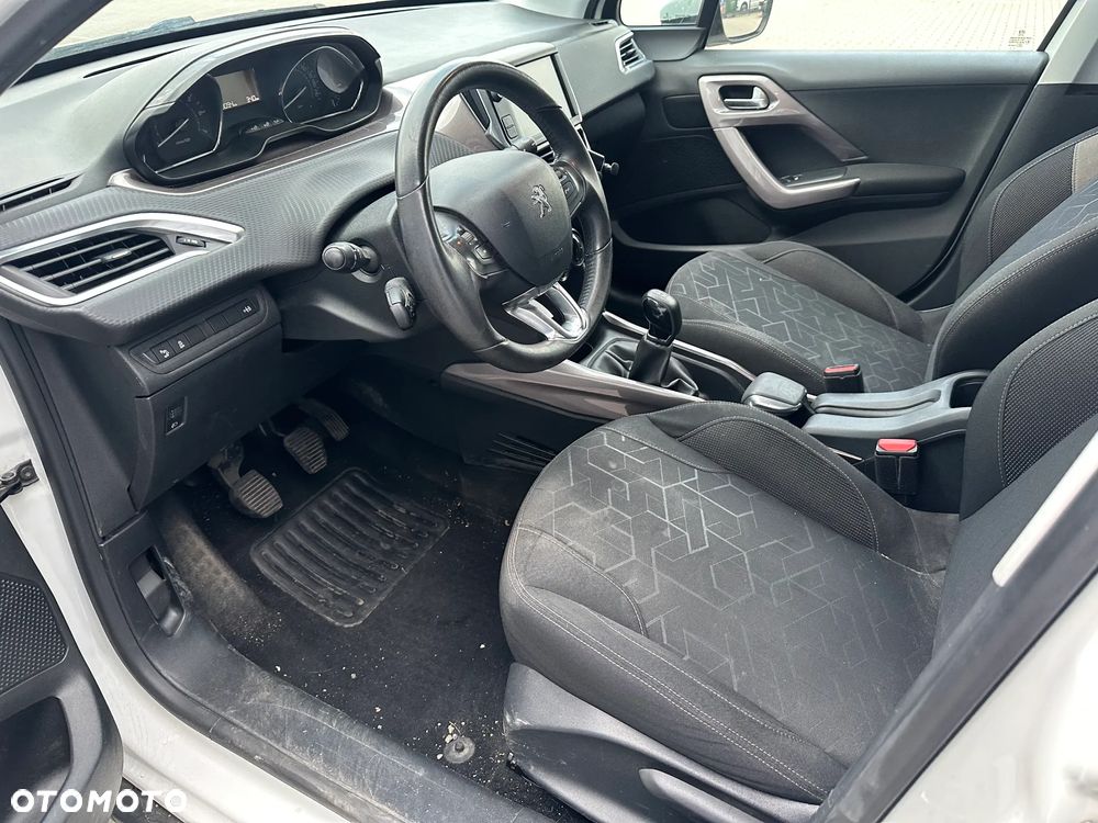 Peugeot 2008 82 VTI Active - 8