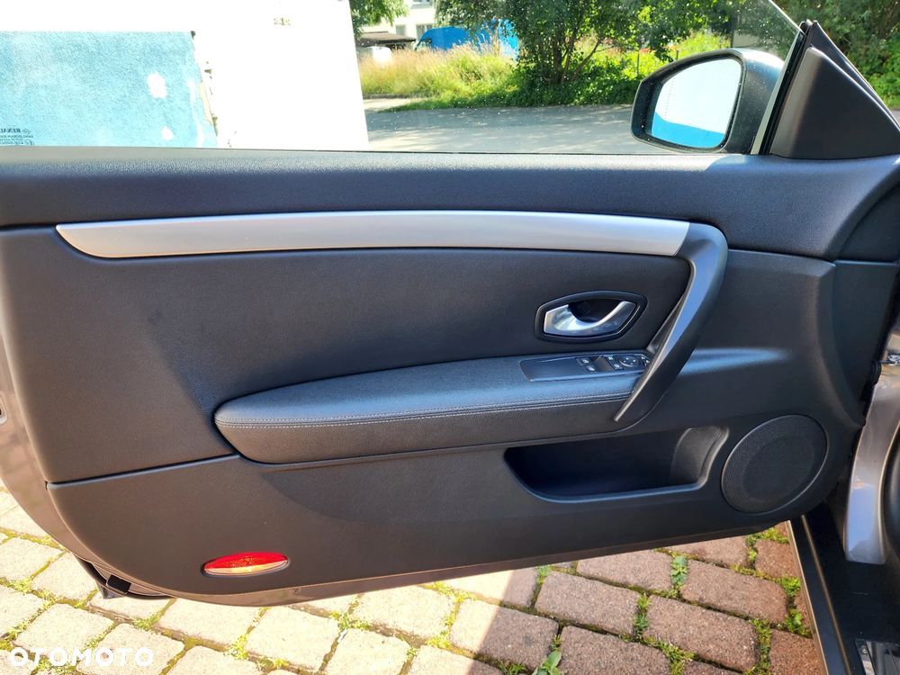 Renault Laguna TCe205 GT - 28