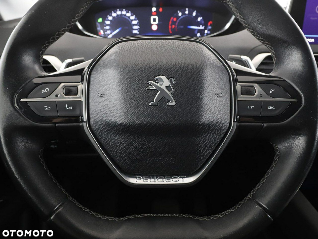 Peugeot 3008 1.2 PureTech Allure S&S EAT6 - 21