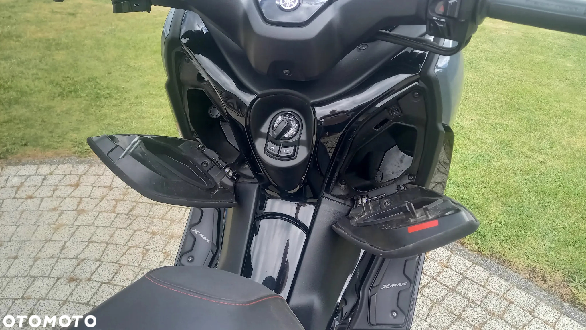 Yamaha X-max - 17