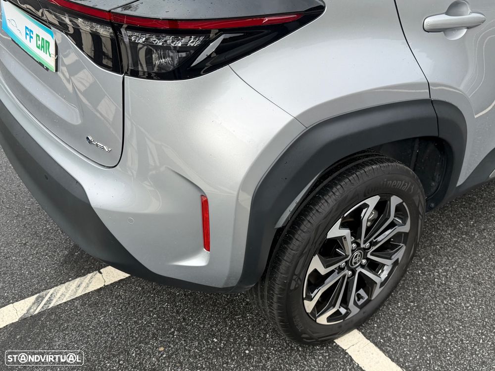 Toyota Yaris Cross 1.5 HDF Square Collection - 25