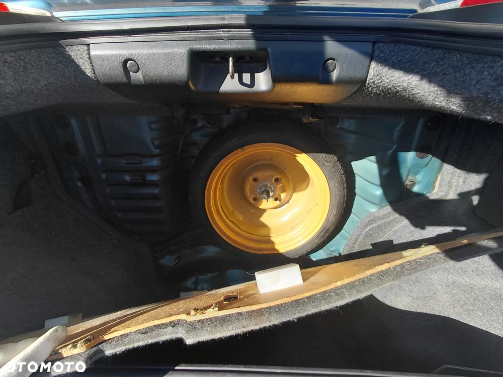 Honda Prelude 2.0i-16 - 35