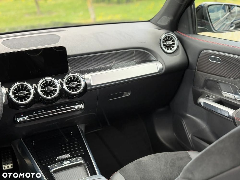 Mercedes-Benz GLB 200 d 8G-DCT AMG Line - 31