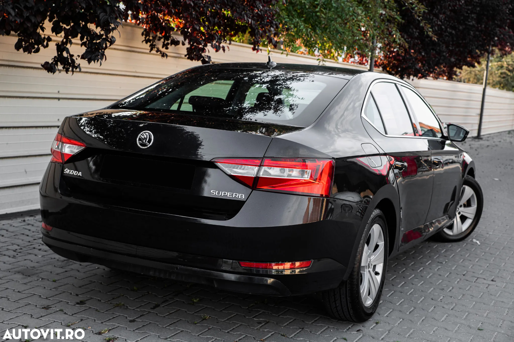 Skoda Superb 2.0 TDI Active - 36