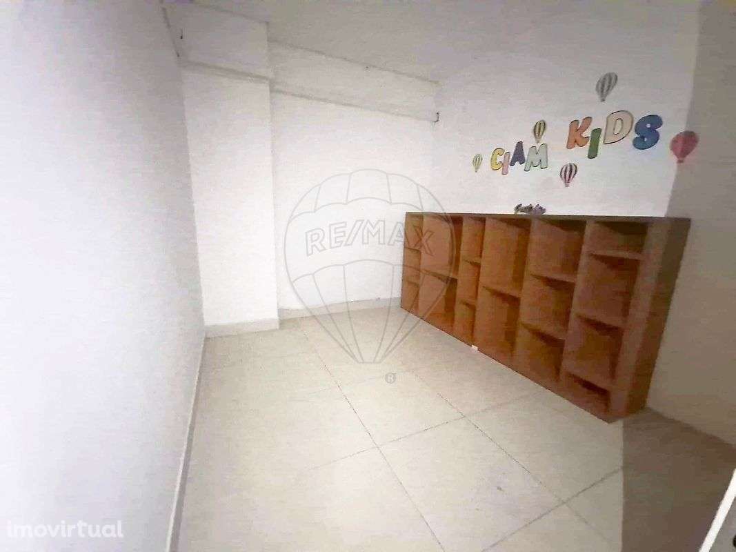 Loja  para arrendamento - Grande imagem: 4/7